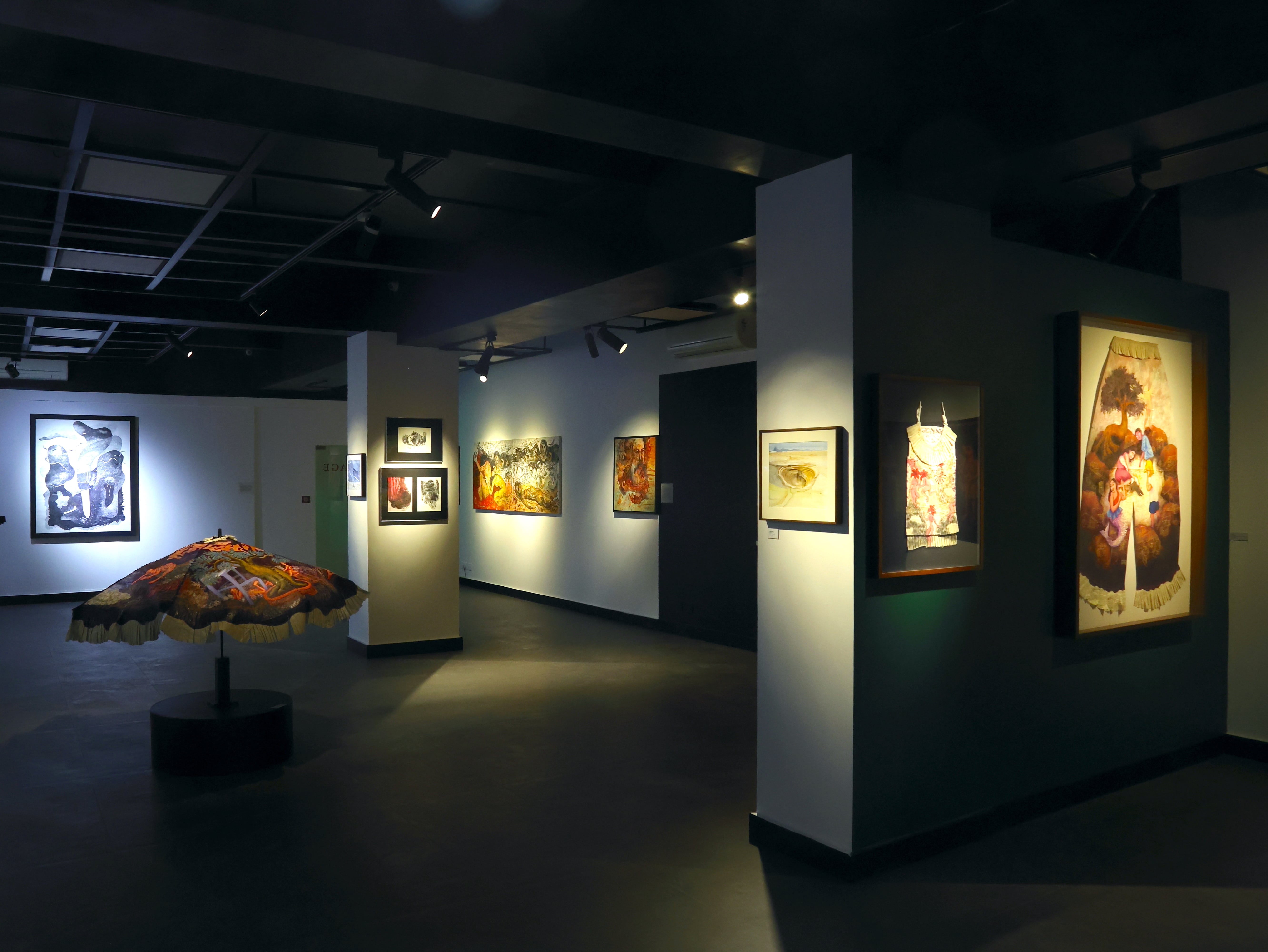 art-heritage gallery .JPG