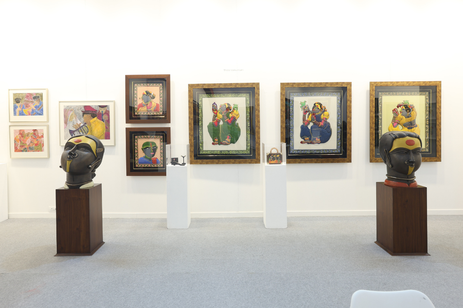 Black Cube Gallery